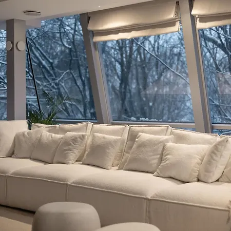 Boutique Penthouse דירה *